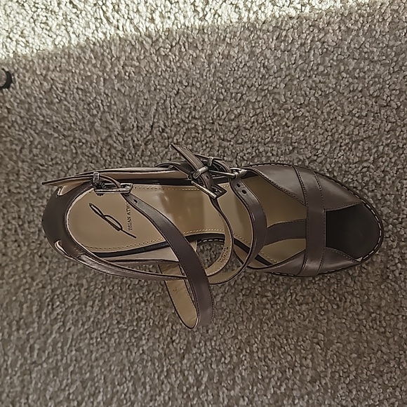 NWOT Size 8.5 Brian Atwood 5.5" Platform Sandals - Picture 3 of 9